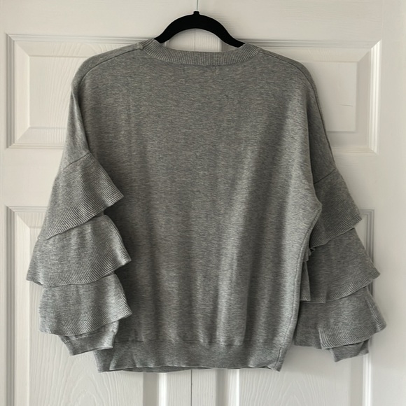 Bell sleeve crew neck sweater - Picture 4 of 4